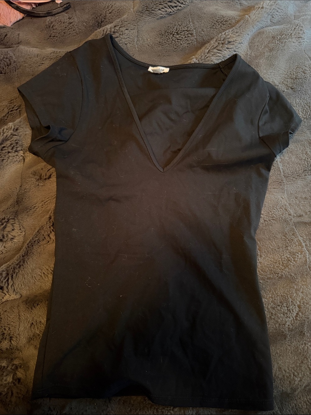 Women's Black V-Neck Short Sleeve Top